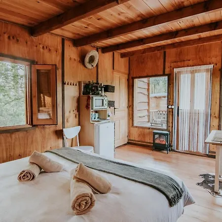 Durmiendo Entre Arboles, Bonita Cabana En La Rioja Anguciana Extérieur photo