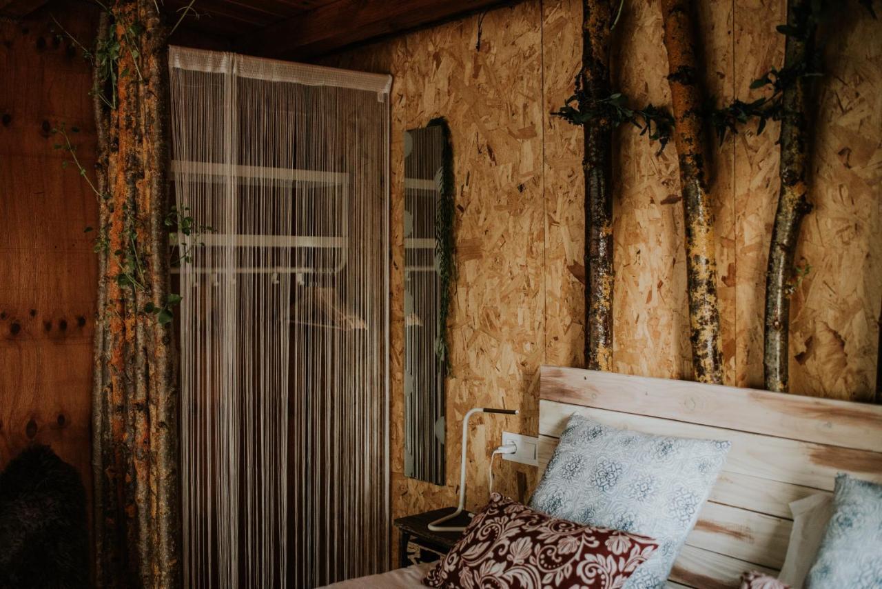 Chalet Durmiendo Entre Arboles, Bonita En La Rioja *